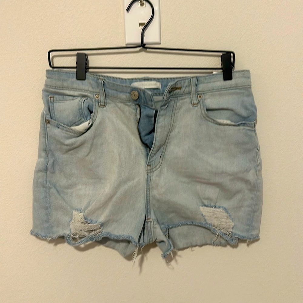 Short jeans